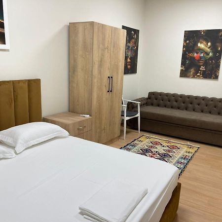 New Apartment In Bllok Tirana Buitenkant foto