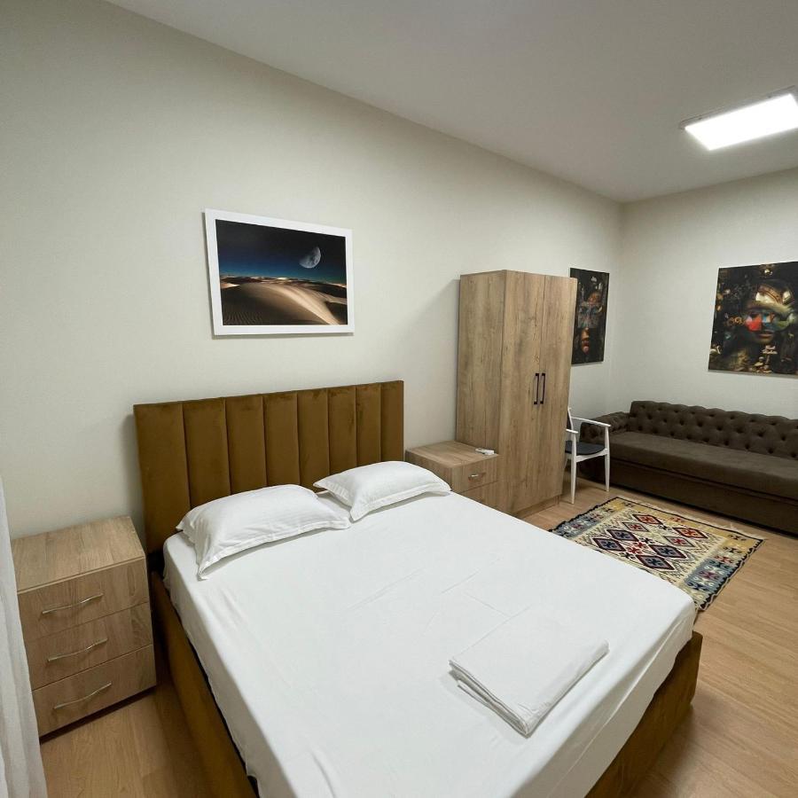 New Apartment In Bllok Tirana Buitenkant foto